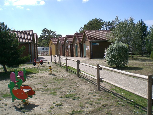 une partie des sanitaires, trés propres eau super chaude