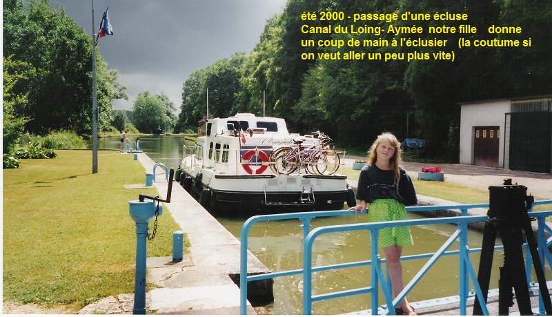 Ecluse canal du Loing.jpg