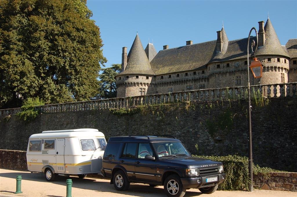 Presque une "Pub eriba" à Pompadour?...Qu'elle est belle!