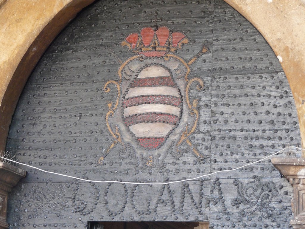 57 ancienne porte douanes.JPG