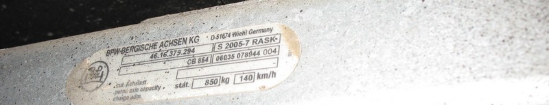 850kg à 140km/h