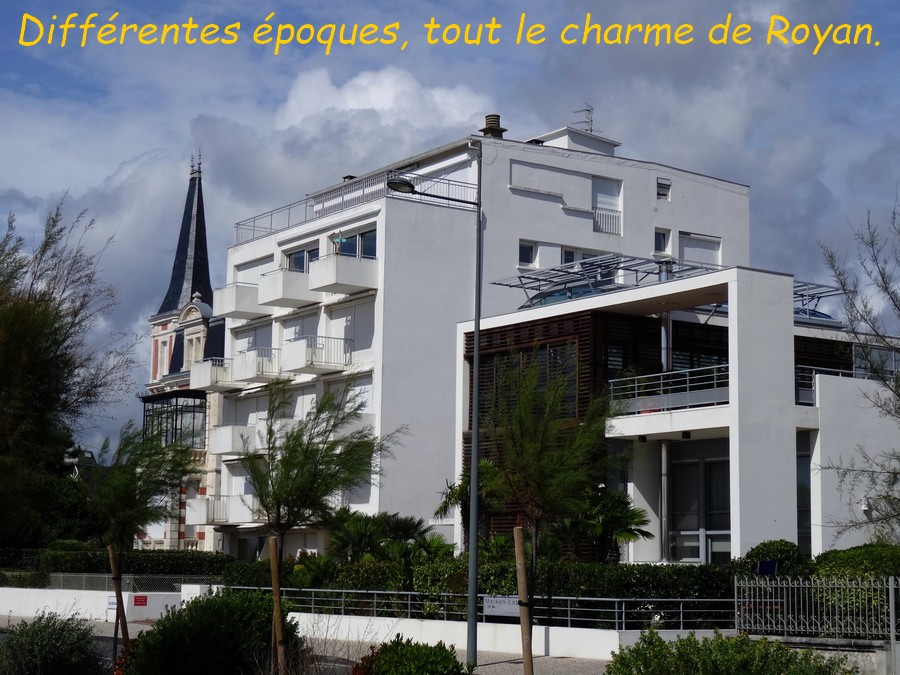 07 Royan, contraste d'architecture .JPG