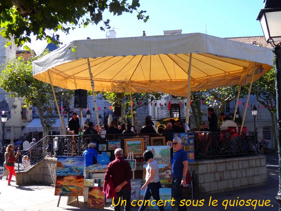 05 St Jean de Luz .JPG