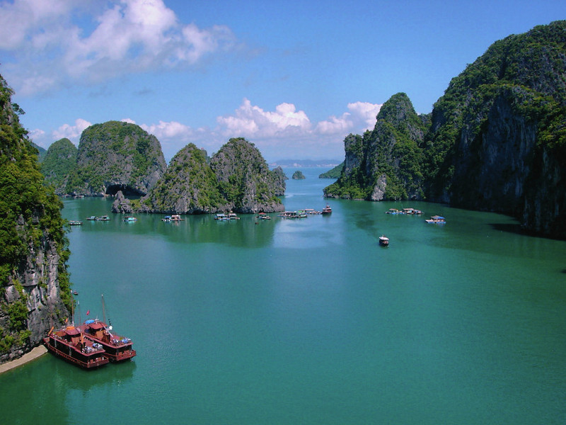 baie d halong.jpg