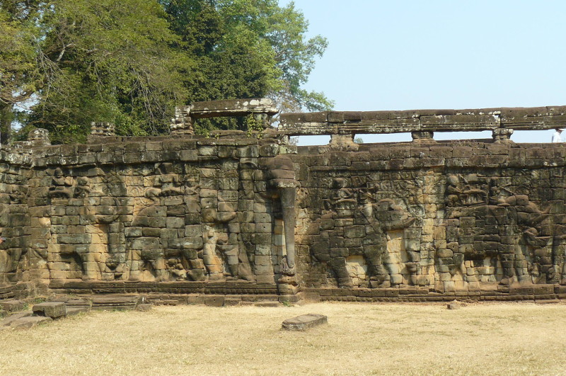 aterrassedeselephantangkor.JPG