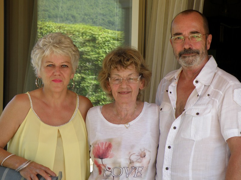 Merci à vous deux pour cette excellente journée passée, trop vite, ensemble.<br />A refaire ! ! ! !