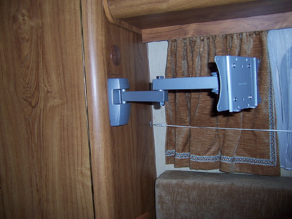 6.bras et support installés.jpg
