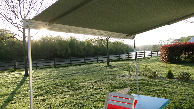 vue sur le cher , de notre emplacement
