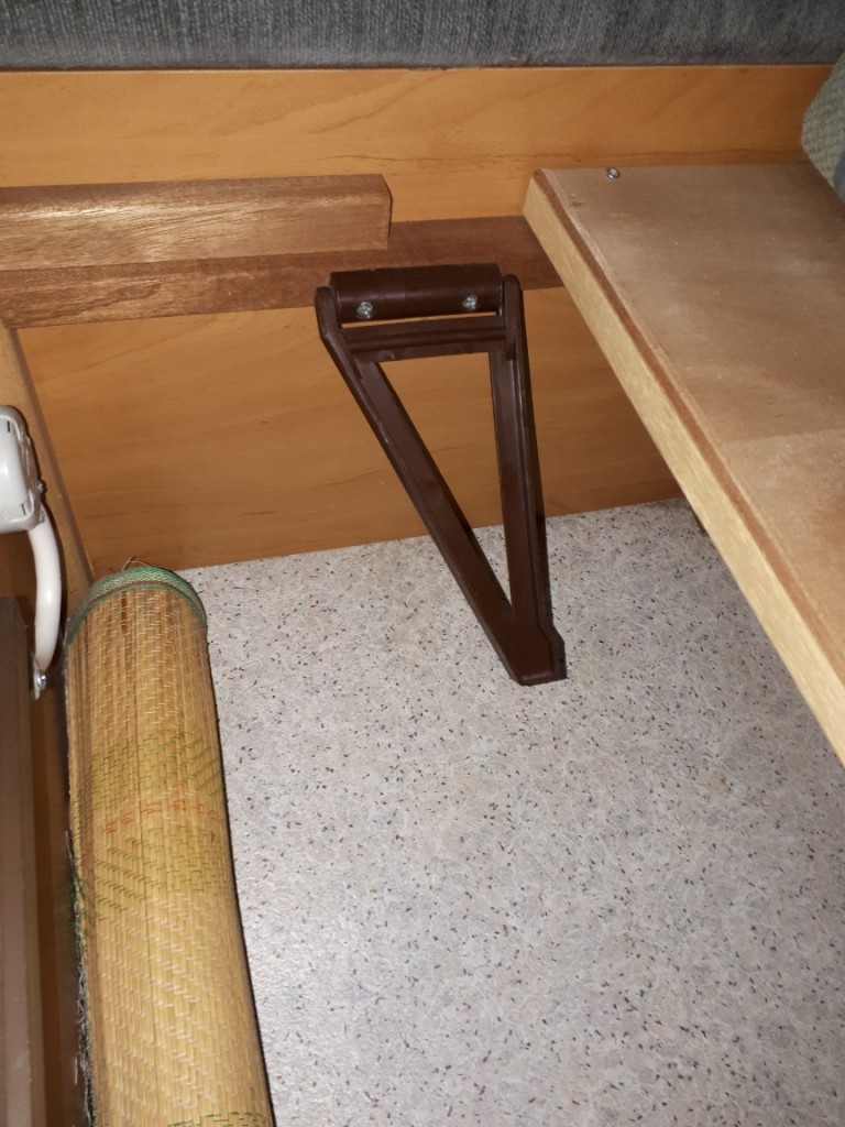 équerre dans coffre