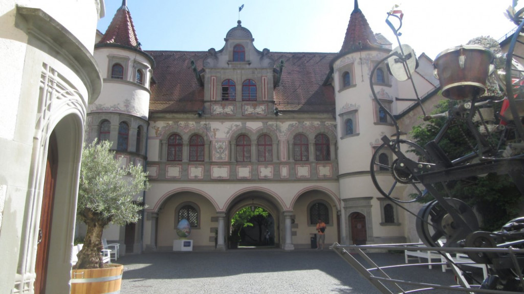 IMG_4884.JPG (189.26 Kio) Vu 11958 fois Constance : Hôtel de ville