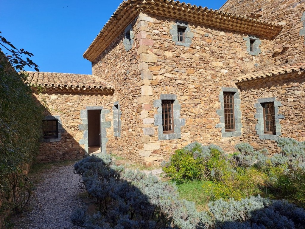 20231012_152733 (Copier).jpg