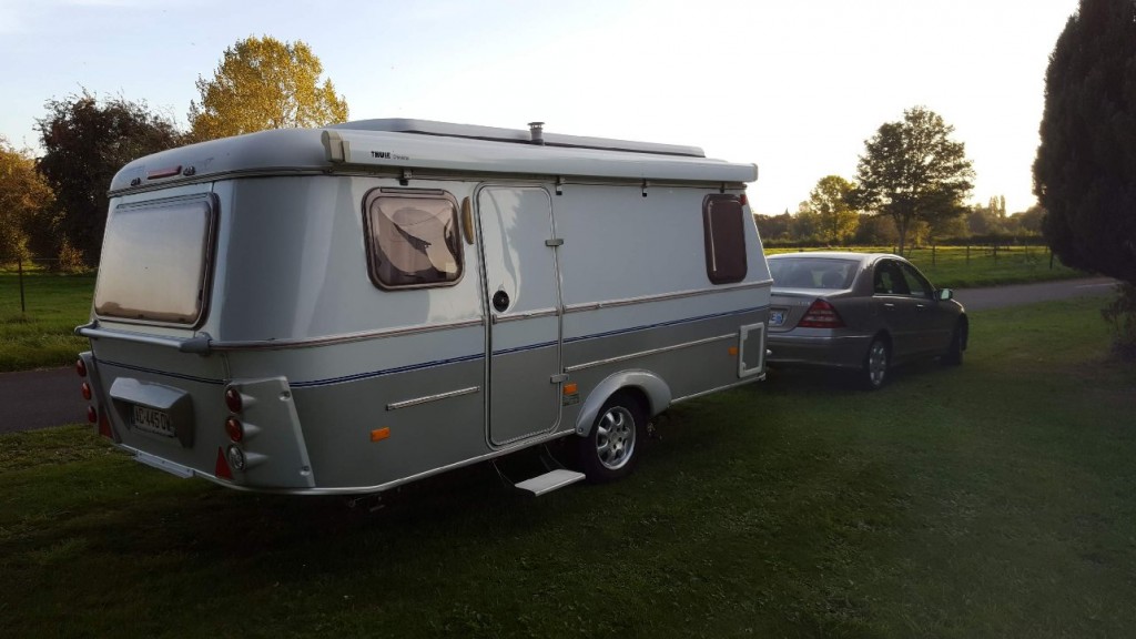 2. Jour d'arrivée à la maison de notre ERIBA TROLL TOURING 554 GT.jpg