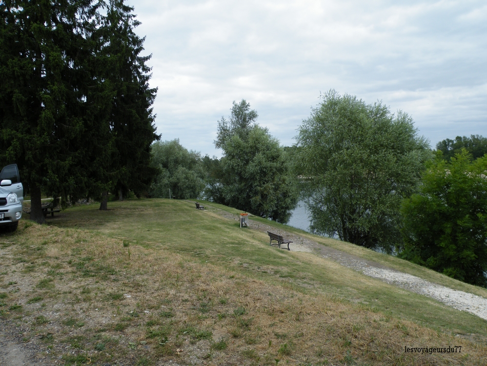 la route cosne st satur