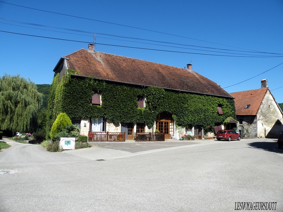 accueil, et repas possible a la table sur demande