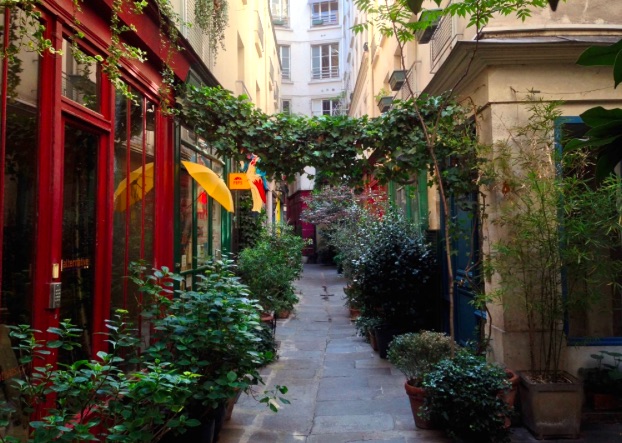 Paris passage ancre.jpg