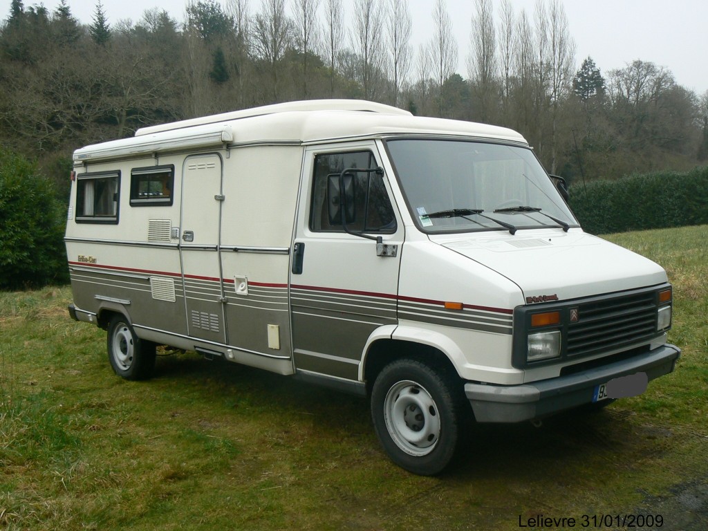 Oui Oui Mobile.JPG