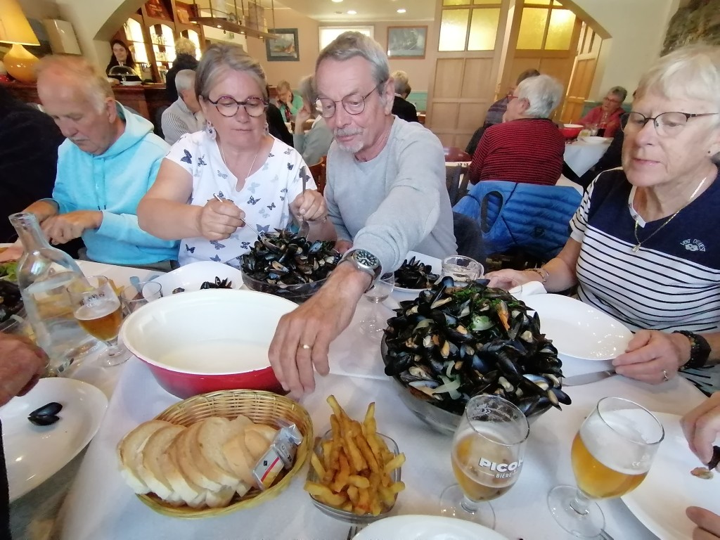 Moules frites chez Nicole (1).jpg