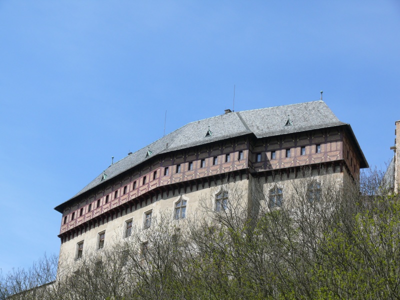 24 le chateau   tel qu'on le voit en montant à pied.JPG