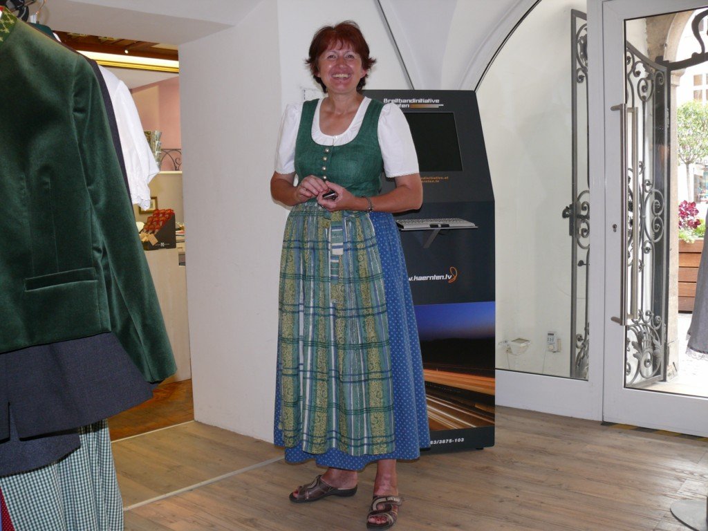costume traditionnel.JPG