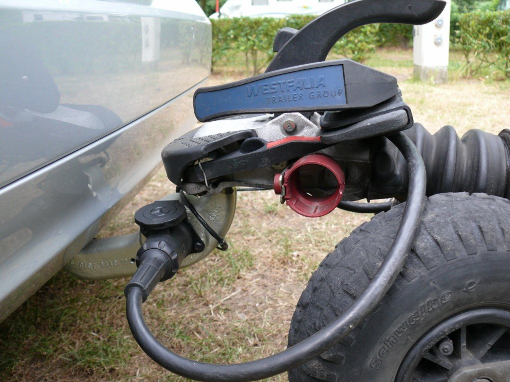 Attelage Mercedes_02.JPG