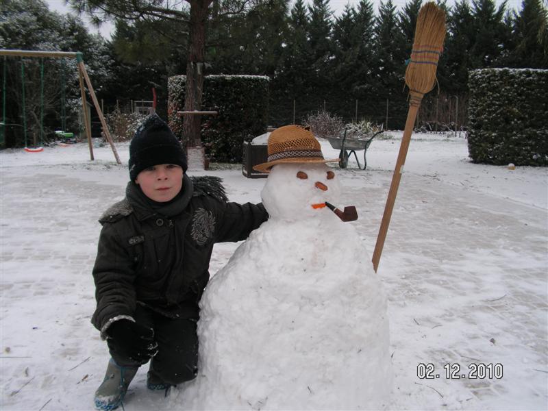 PICT0527 (Medium) (2).JPG