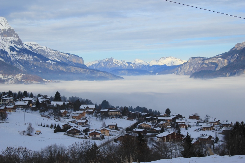 lac de nuages.jpg