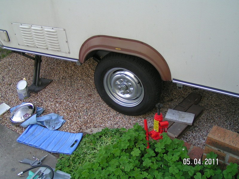 Roulements de roues Pan Familia 1980-11.jpg