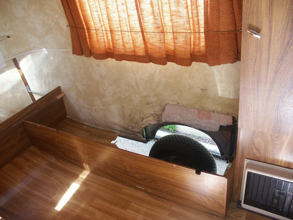 l'intérieur...
