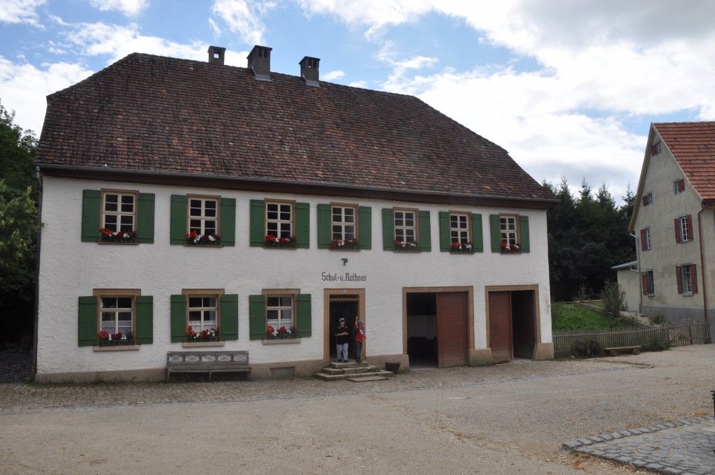 Mairie-Ecole.JPG