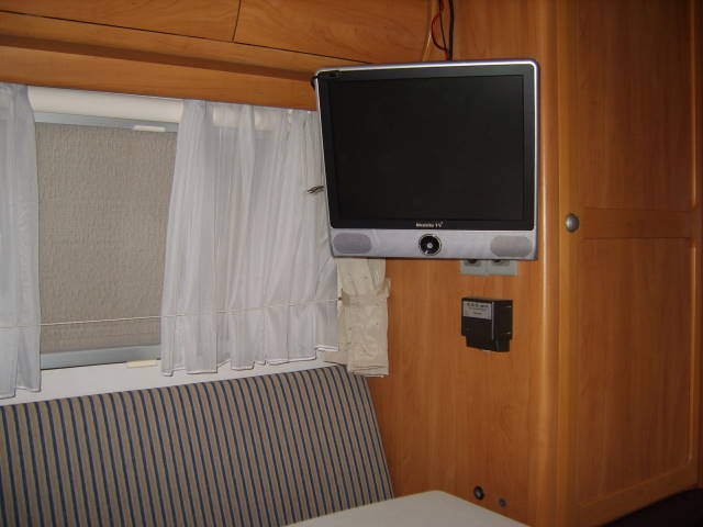 S8001417.JPG