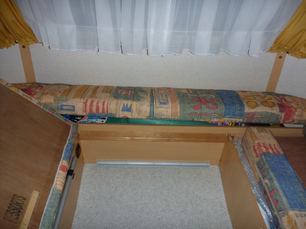 Rail suppl vue gle.JPG