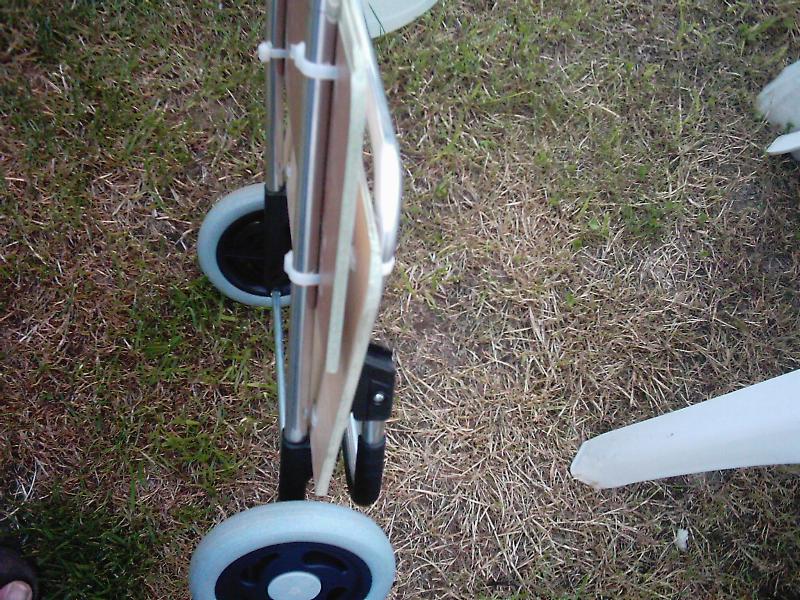 Caddie à commissions légerement bricolé qui ne prend pas de place