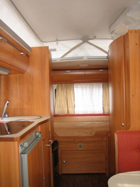 12672129_6.jpg