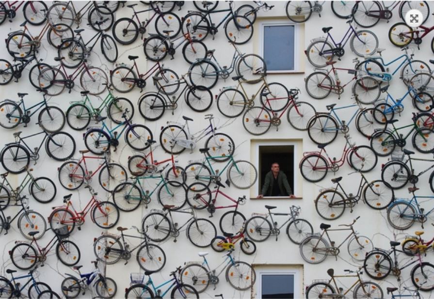 Fahrradhof.JPG