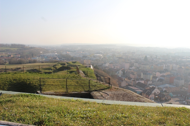 la ville de Belfort en contre bas