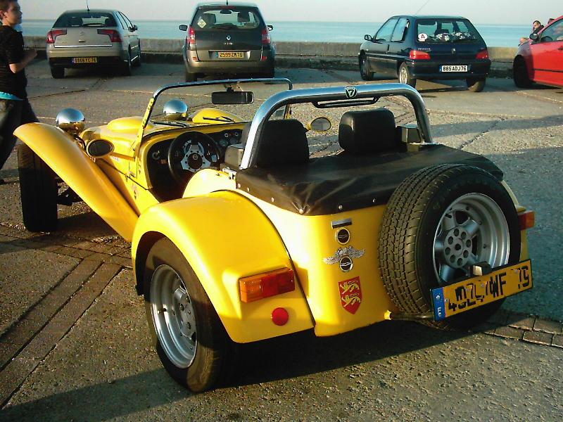 Lotus 02.JPG