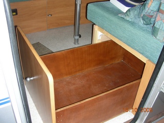 tirroir sous banquette-2.jpg