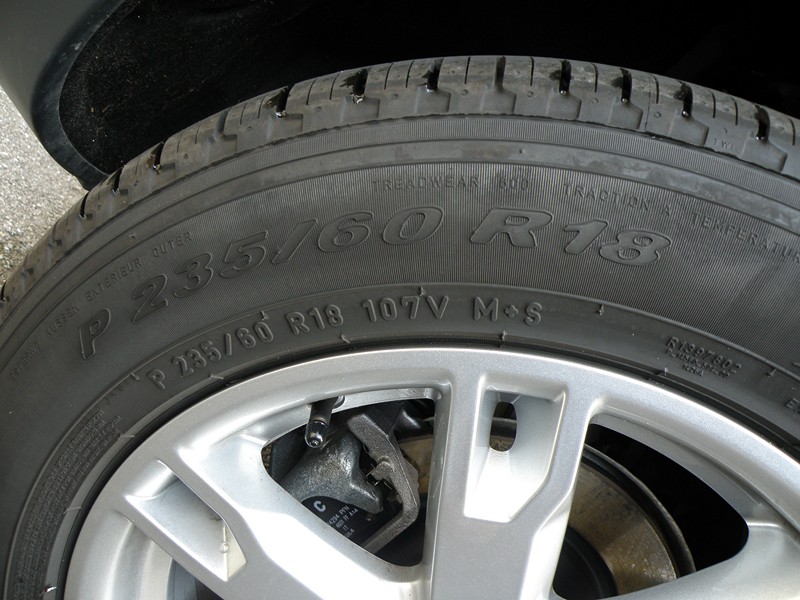 pression AV 2.4 et AR 2.1 bars