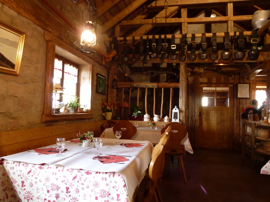 http://www.fermeauberge-treh.fr/<br /><br />exellent
