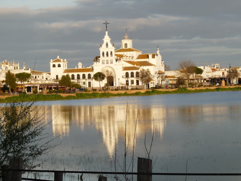 Ermita y marisma del Rocio.JPG