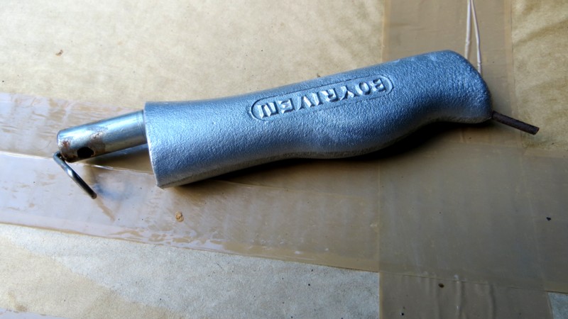 Outil clé joint1.JPG