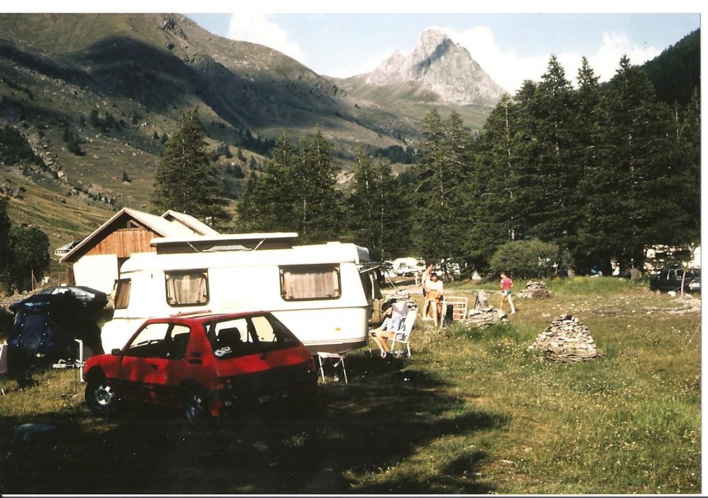 1989 11.jpg