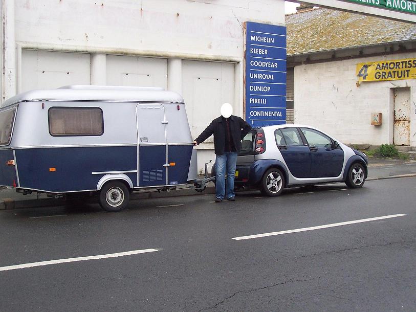 100_2262 pub.JPG