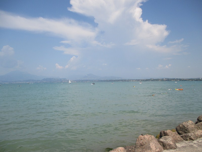 27 Lac de Garde.JPG