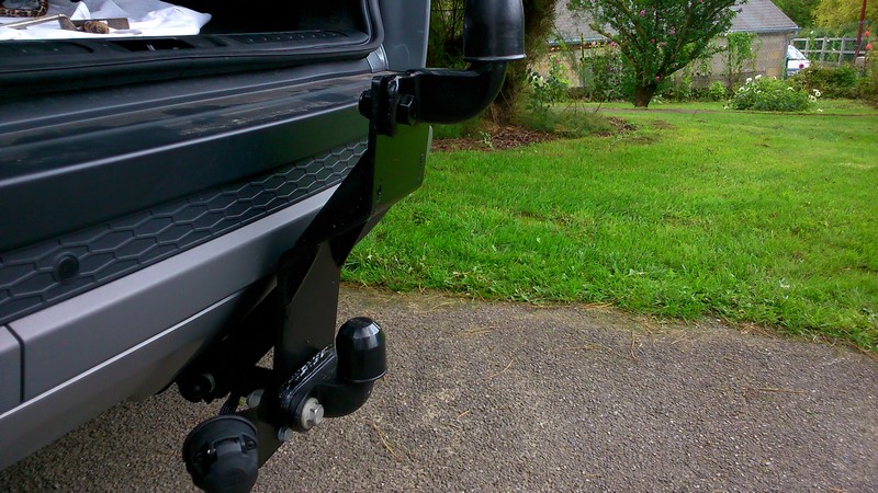 Attention au déport de la boule.<br />Pour une utilisation correcte, il faut inverser les déport donc celle du bas, la mettre en haut  !