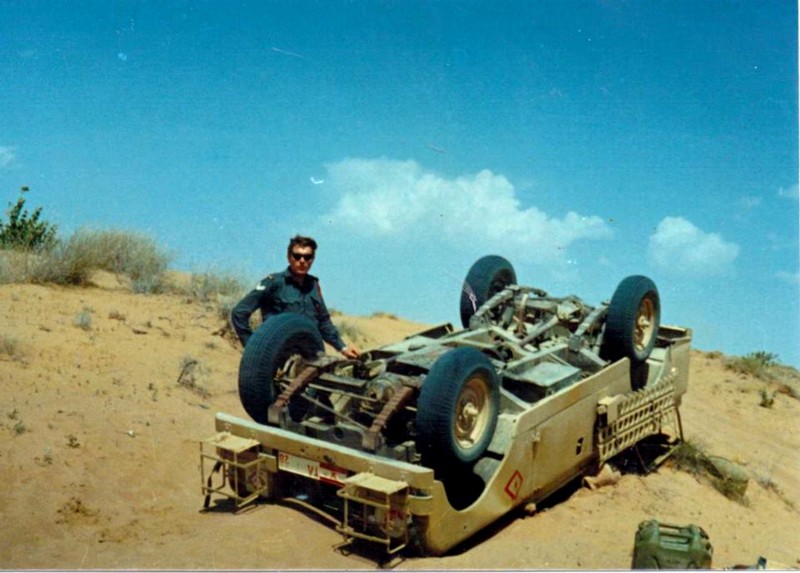 Land serie toit.jpg