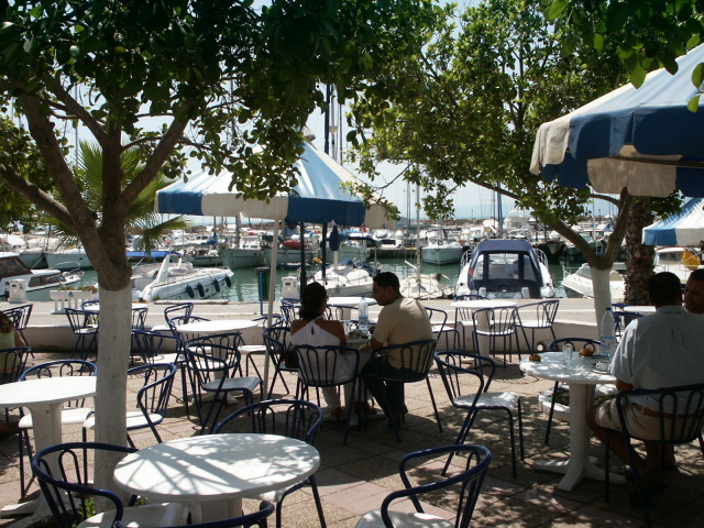 terasse du port.JPG