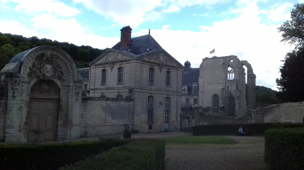 20190607_152342 Abbaye de St Wandrille.jpg