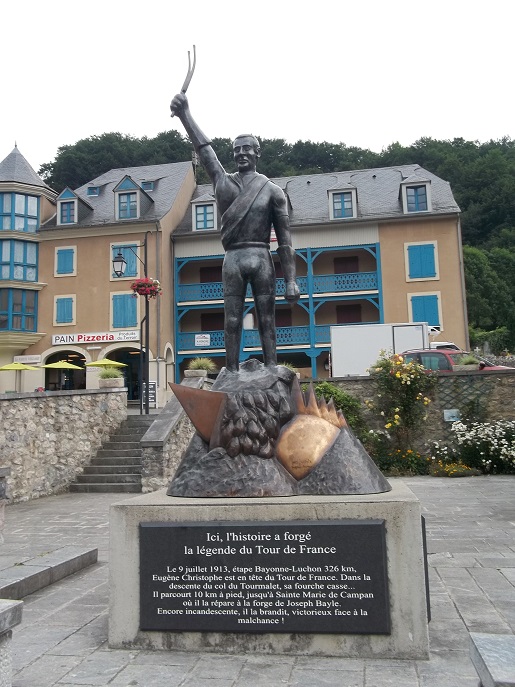Ste Marie de Campan