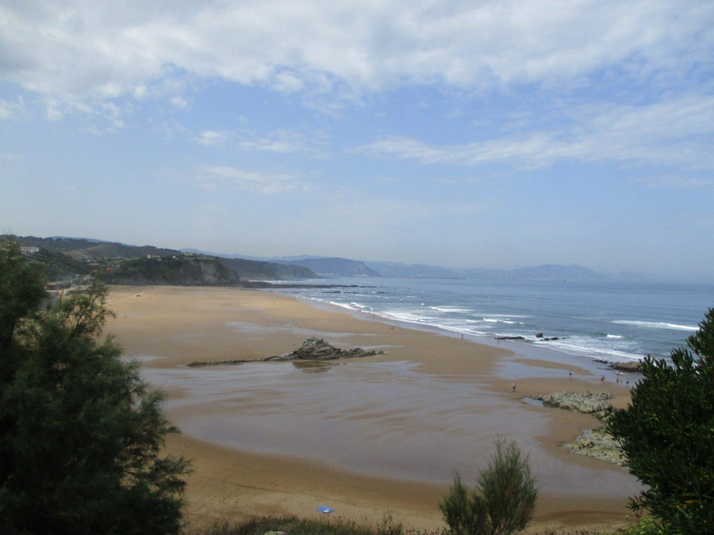 Plage à côté du camping